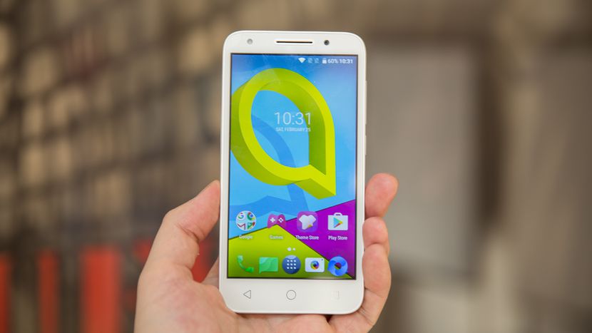 Alcatel showcases Alcatel U5, but not heading the MWC 2017 game.