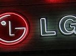 LG will launch its mobile payment system.