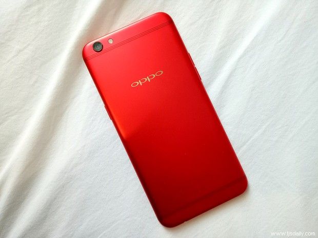 Oppo R9s, latest color marked this month