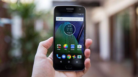 Motorola Moto G5 Plus is a budget phone but doesn’t look like one.